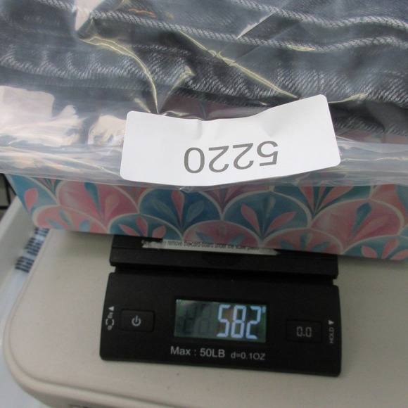 Aritzia Denim Forum Joni High Rise Loose Jeans Women 24 Black Denim Cotton 582 - Picture 9 of 12